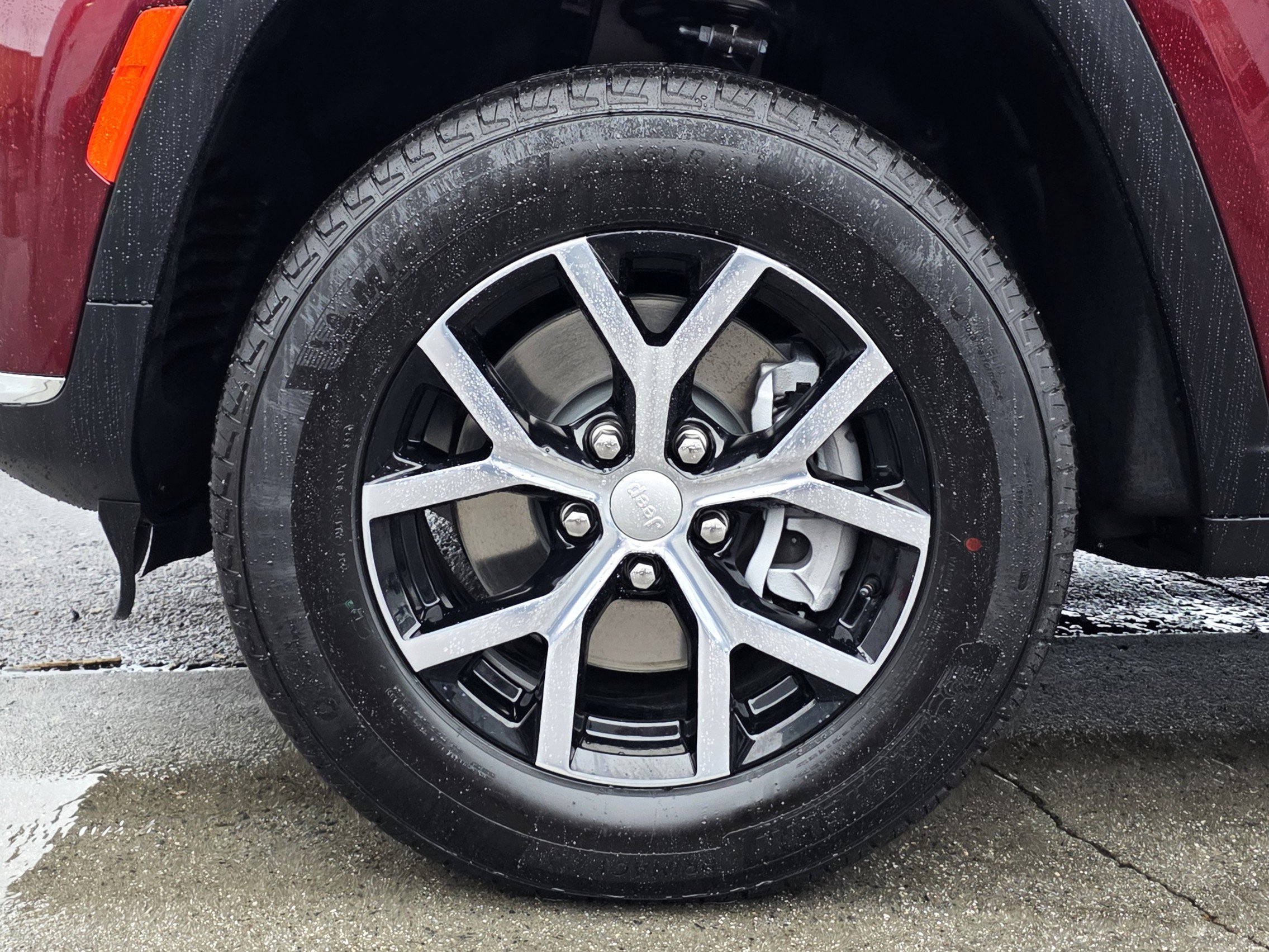 New 2025 Jeep Grand Cherokee L Limited image 9