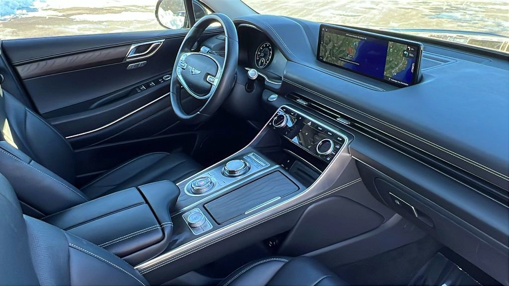 Used 2024 Genesis GV80 2.5T image 12