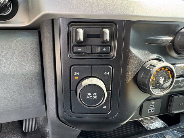 New 2025 Ford F450 XL image 15