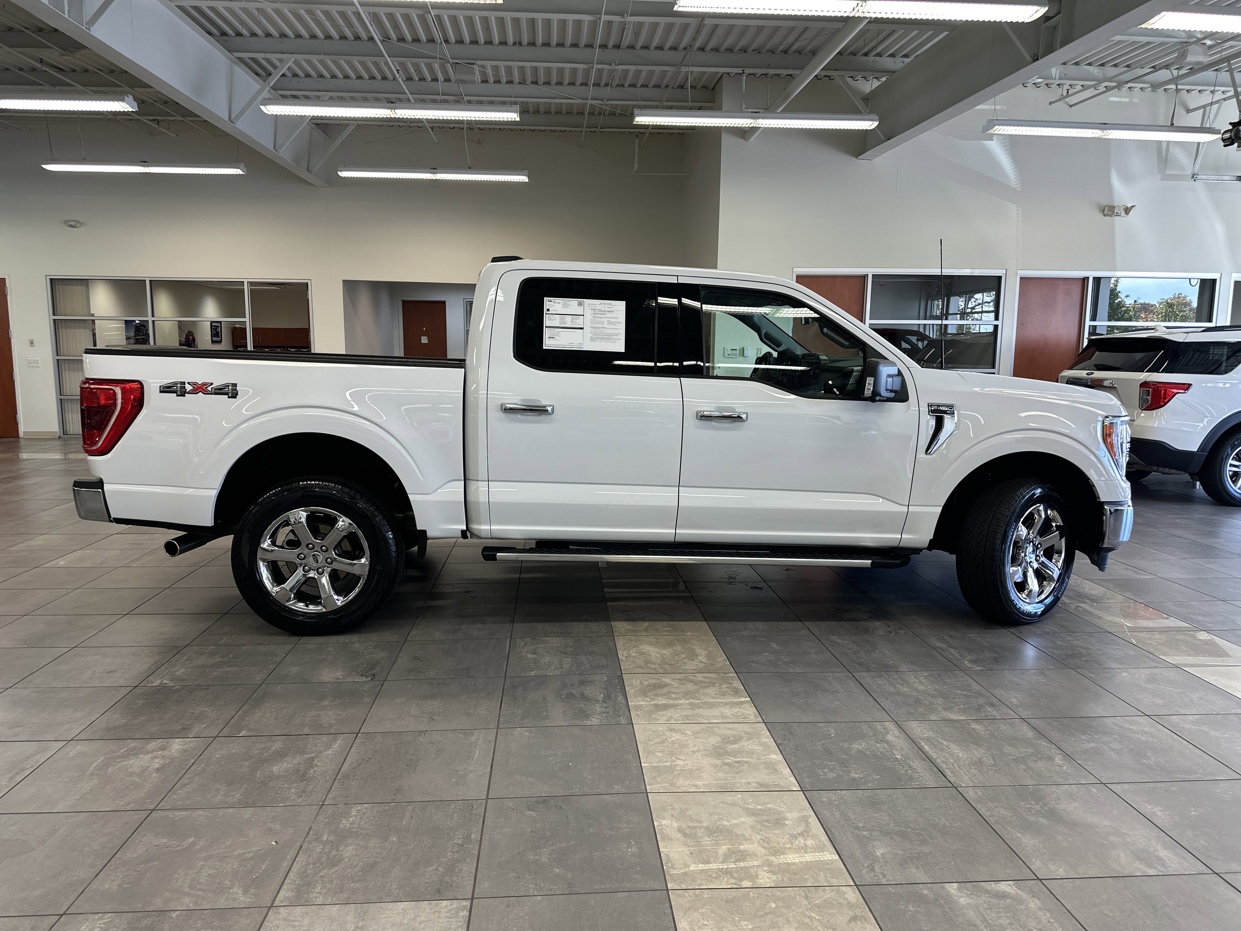 Certified 2022 Ford F150 XLT w/ Equipment Group 302A High image 14