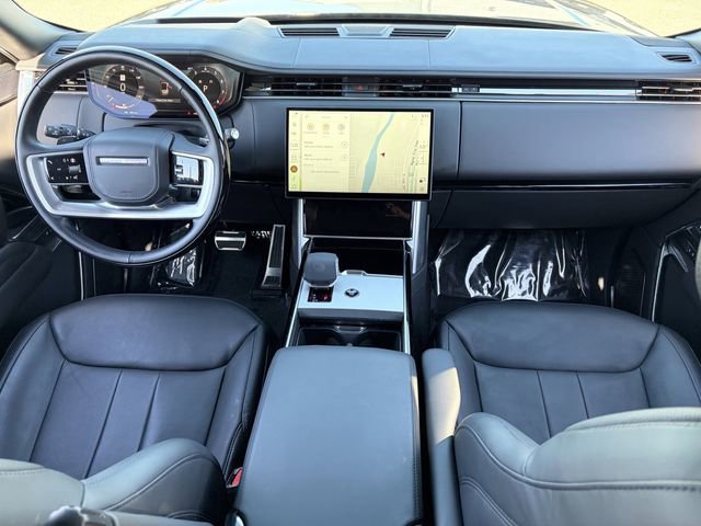 Used 2025 Land Rover Range Rover Autobiography image 23