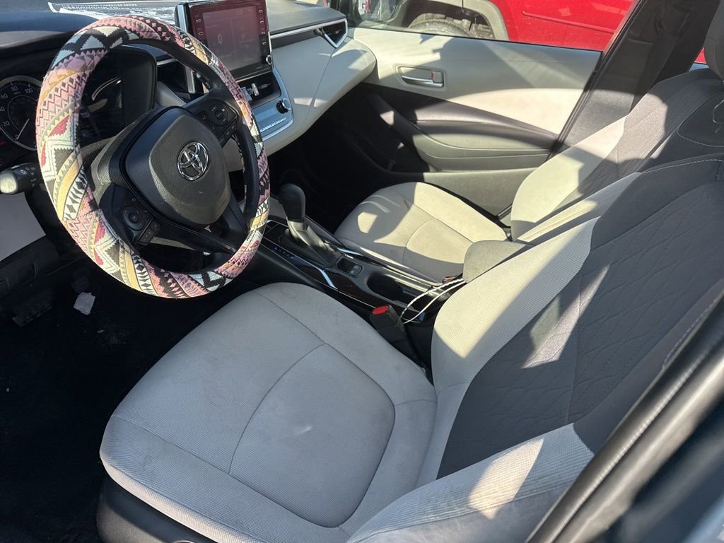 Used 2021 Toyota Corolla LE w/ Carpet Mat Package (TMS) image 8