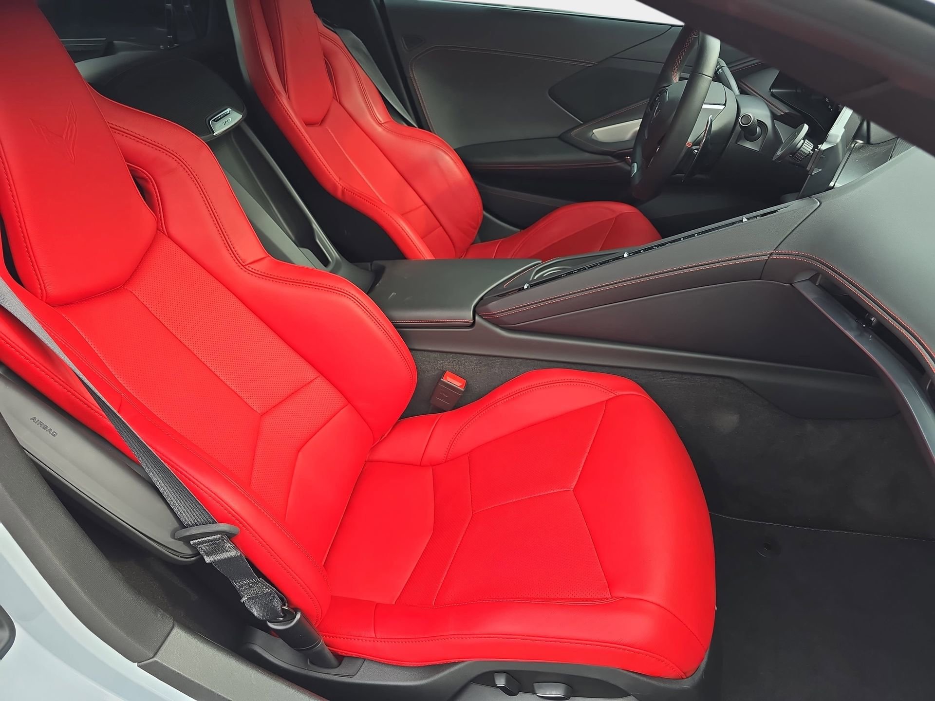 Used 2023 Chevrolet Corvette Z06 RWD image 10