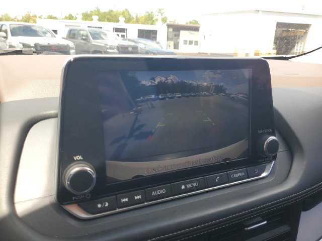 Used 2023 Nissan Rogue SV w/ SV Premium B Package FWD image 21