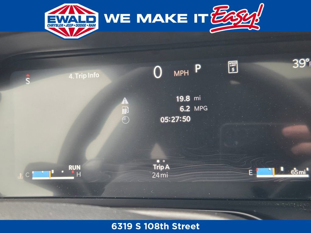 New 2026 Jeep Grand Cherokee Altitude image 26