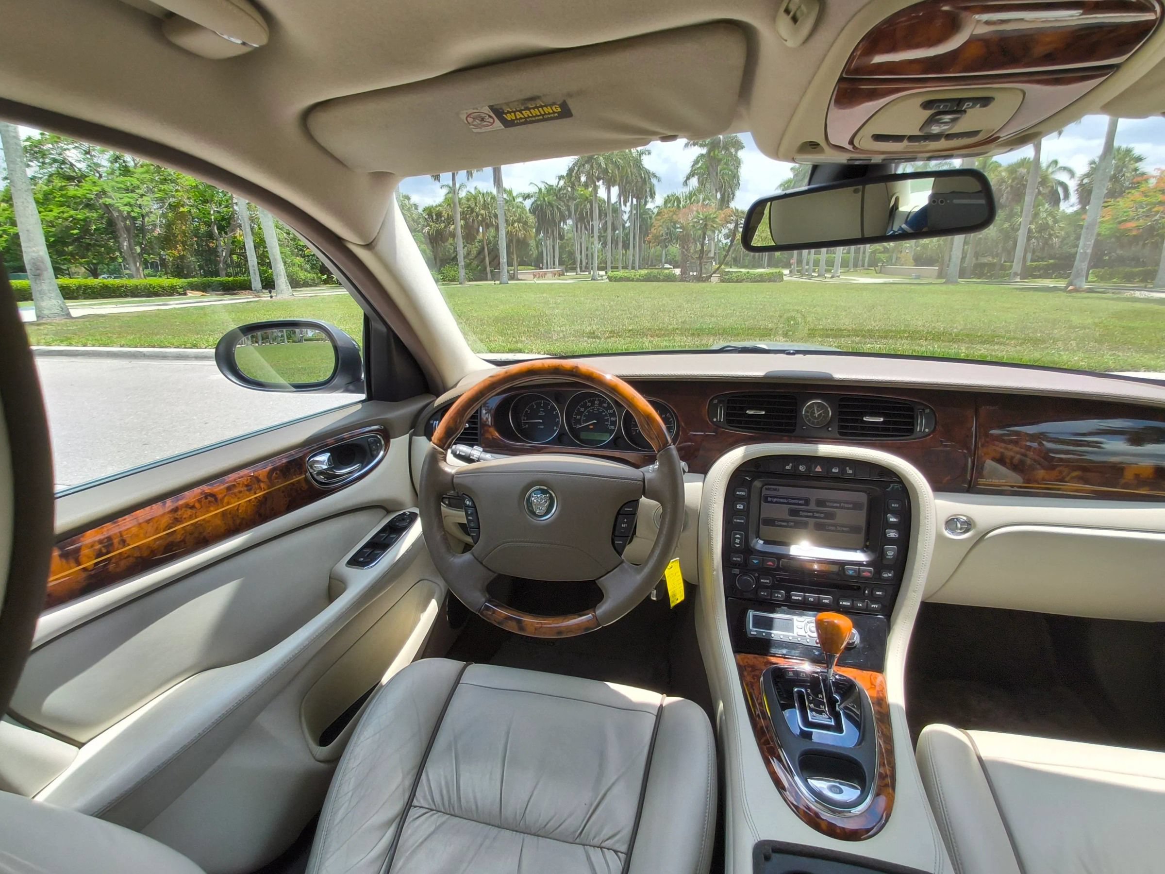 Used 2006 Jaguar XJ Vanden Plas RWD image 29