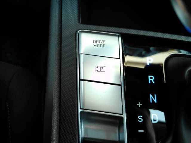 Used 2026 Hyundai Elantra Hybrid FWD image 43