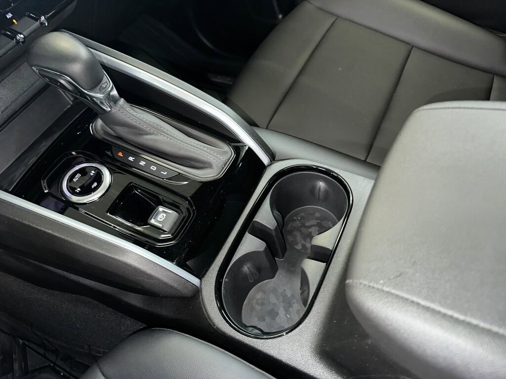 Certified 2024 Chevrolet Colorado LT w/ LT Convenience Package III image 14