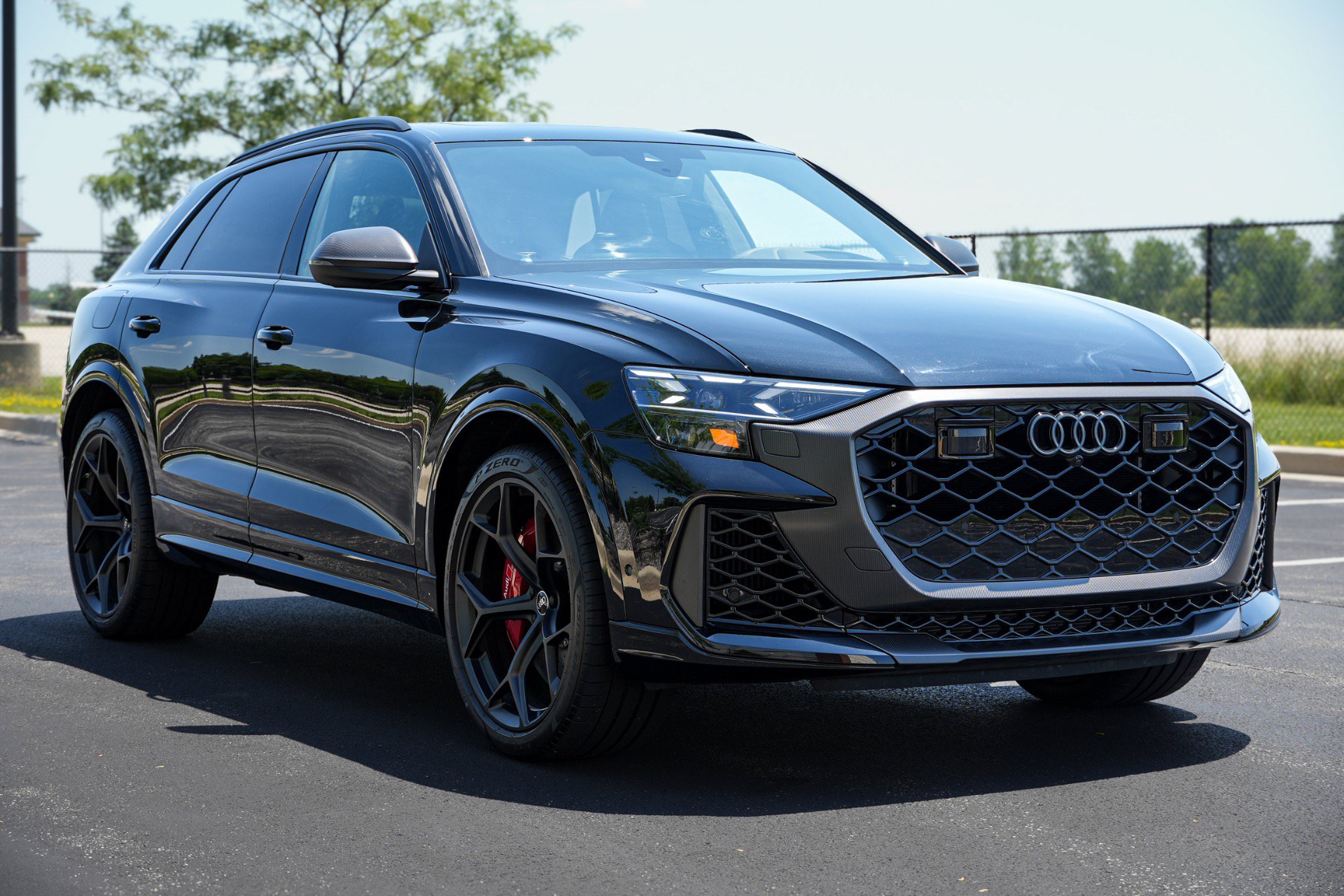 Used 2025 Audi RS Q8 performance AWD/4WD image 3