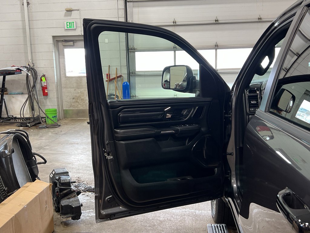 Used 2024 RAM 1500 Limited image 10