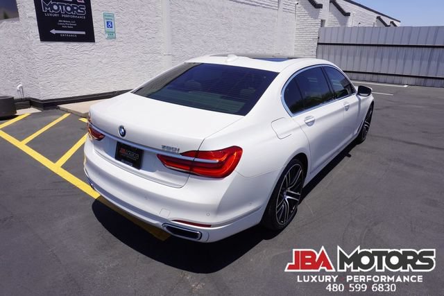 Used 2018 BMW 750i RWD image 77