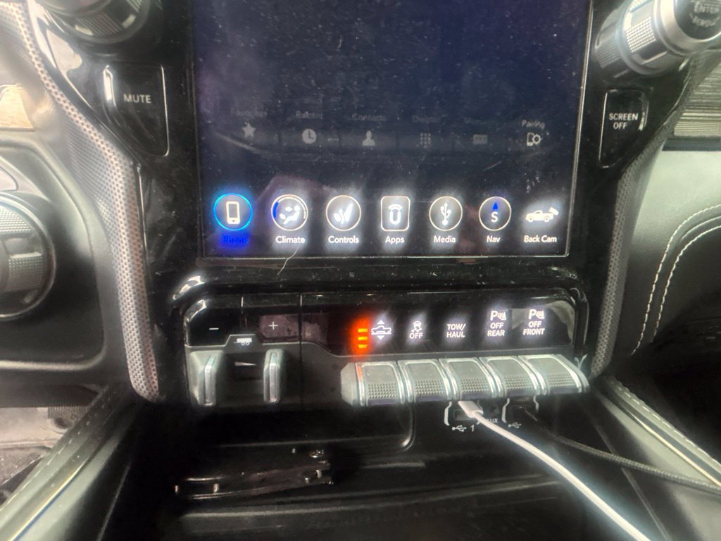 Used 2021 RAM 1500 Limited AWD/4WD image 16