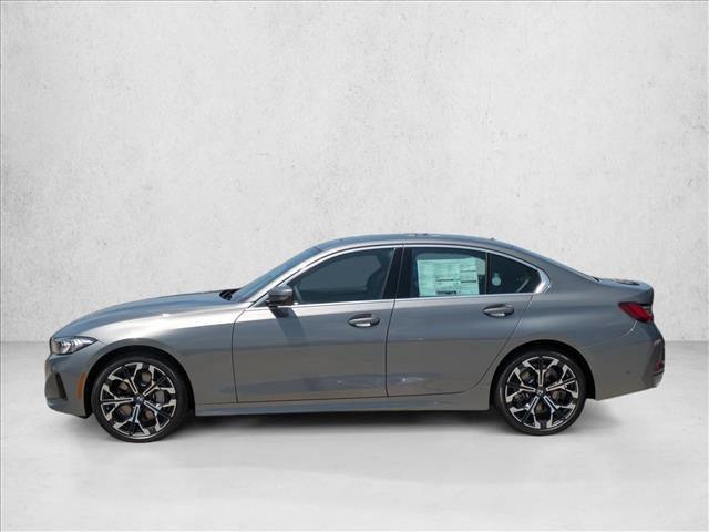 Used 2026 BMW 330i xDrive Sedan w/ Premium Package AWD/4WD image 5