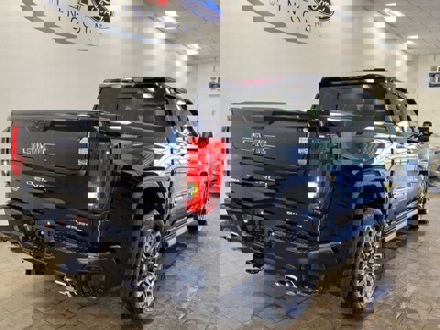 Used 2024 GMC Sierra 1500 Denali Ultimate image 7