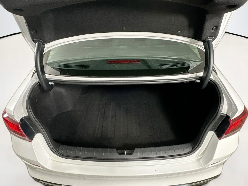 Used 2020 Kia Optima S image 28