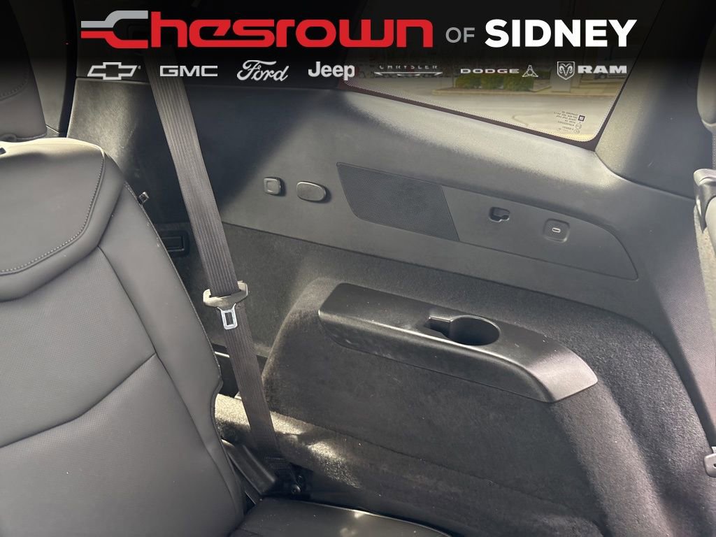 Used 2023 Cadillac XT6 Sport w/ Technology Package image 32