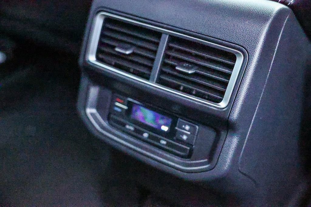 New 2026 Volkswagen Atlas SE image 27