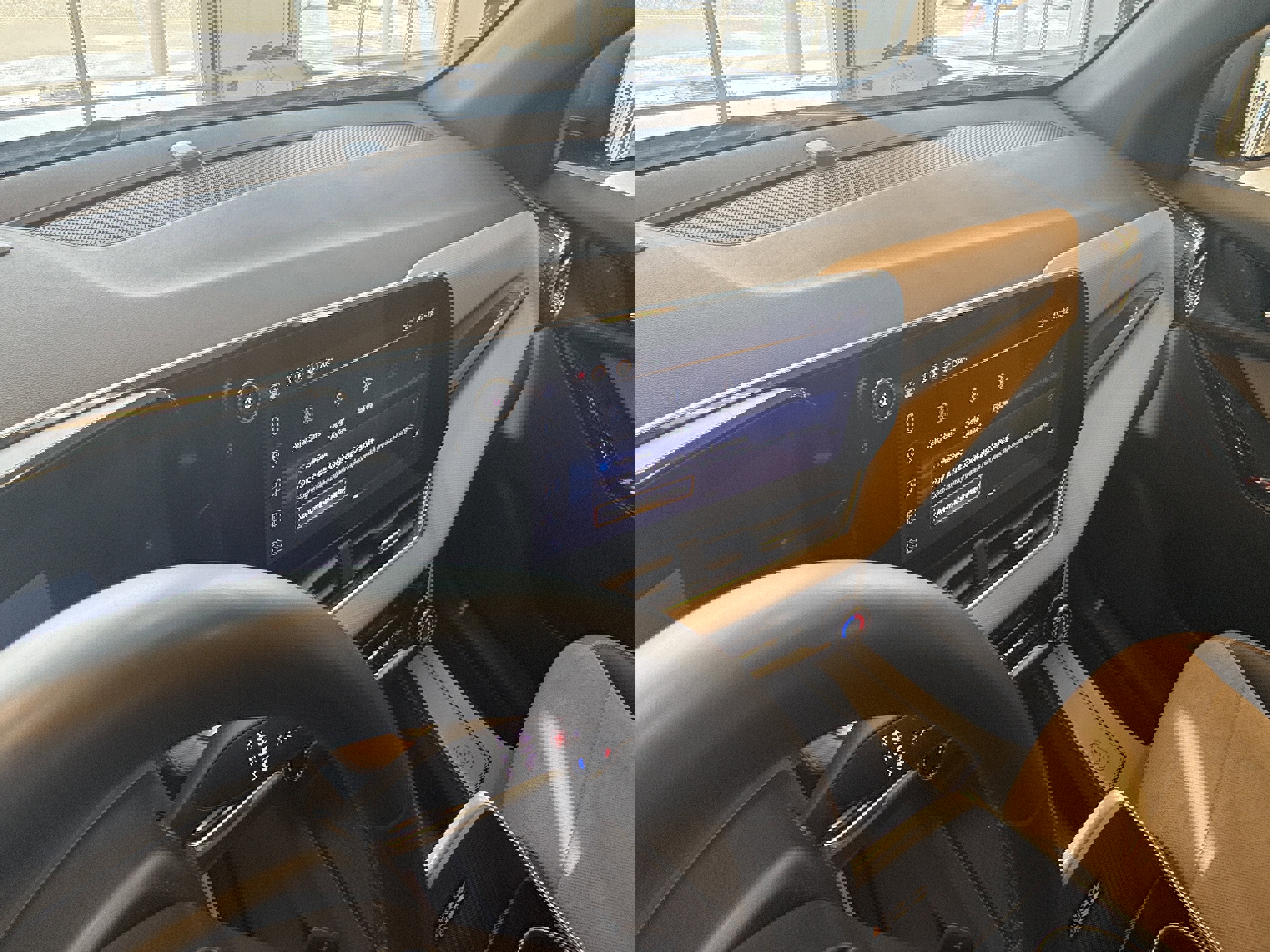 Used 2025 Chevrolet Equinox ACTIV w/ Safety and Technology Package image 6