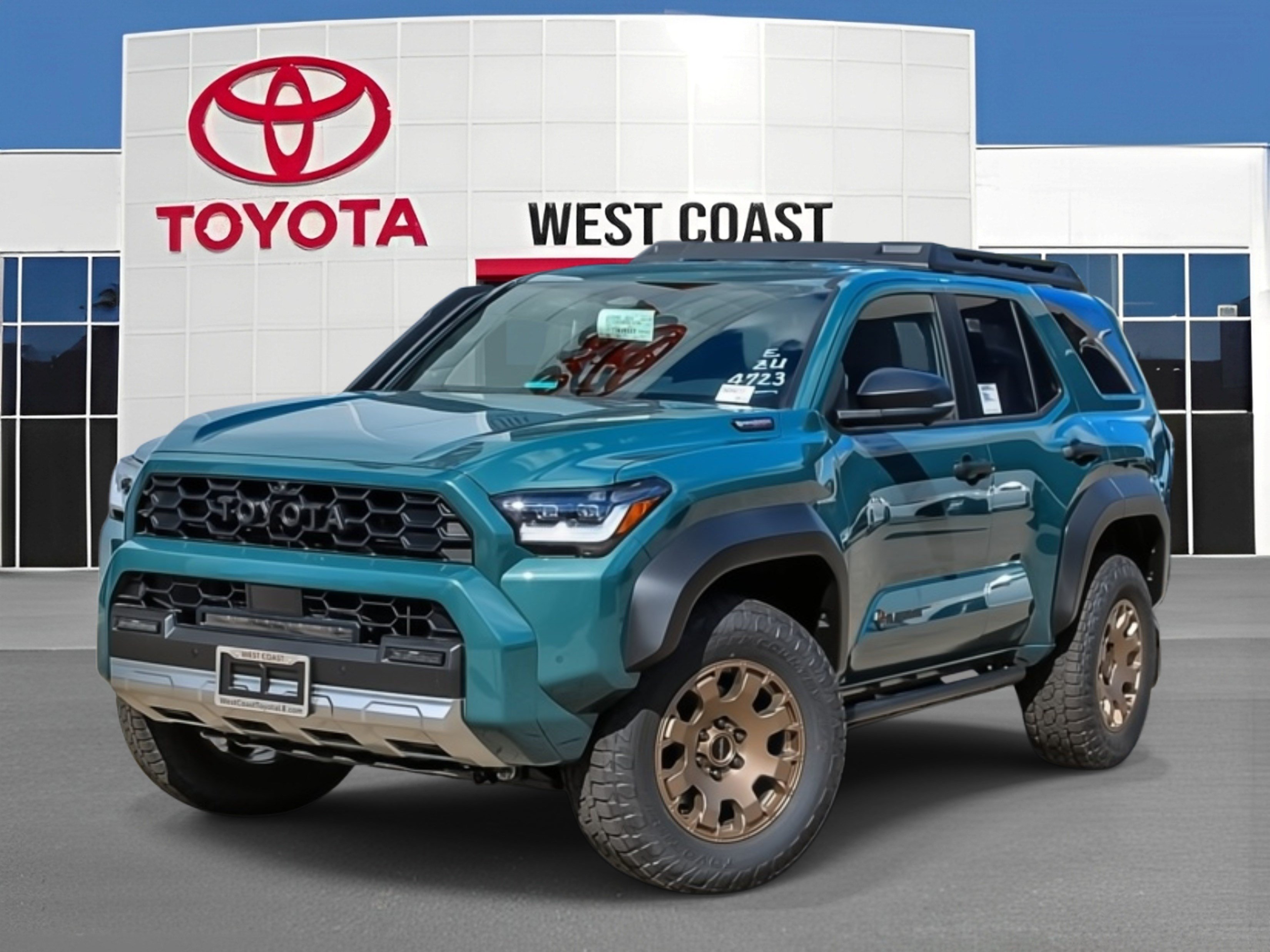 New 2026 Toyota 4Runner Trailhunter AWD/4WD image 1