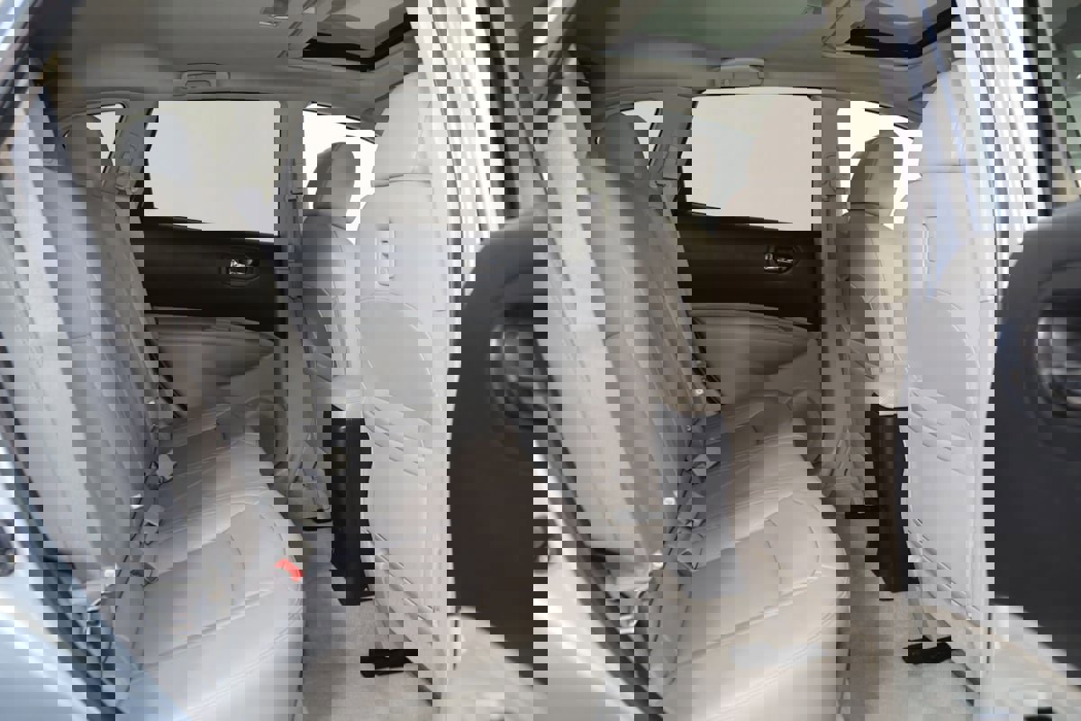 Used 2013 Nissan Rogue SL image 14