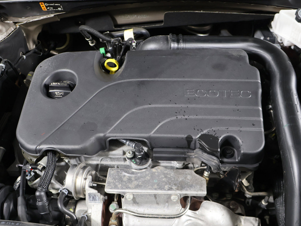 Used 2023 Chevrolet Malibu LT FWD image 16