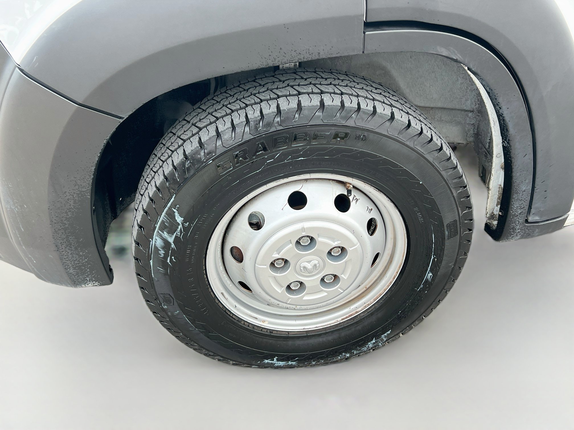 Used 2023 RAM ProMaster 2500 FWD image 13
