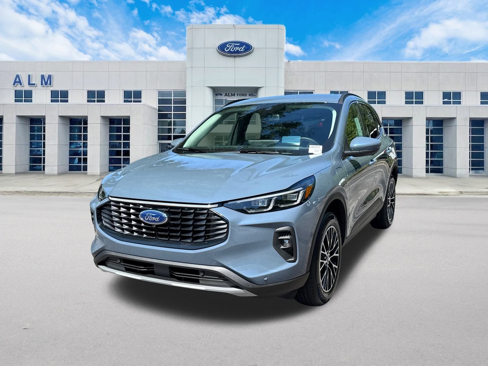 New 2025 Ford Escape SE w/ PHEV Premium Package