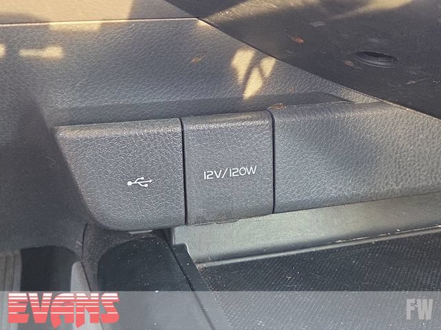 Used 2020 Toyota Camry LE FWD image 6