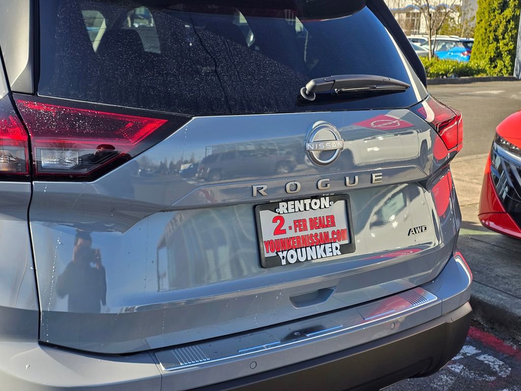 New 2026 Nissan Rogue SV w/ Cold Weather Package image 10