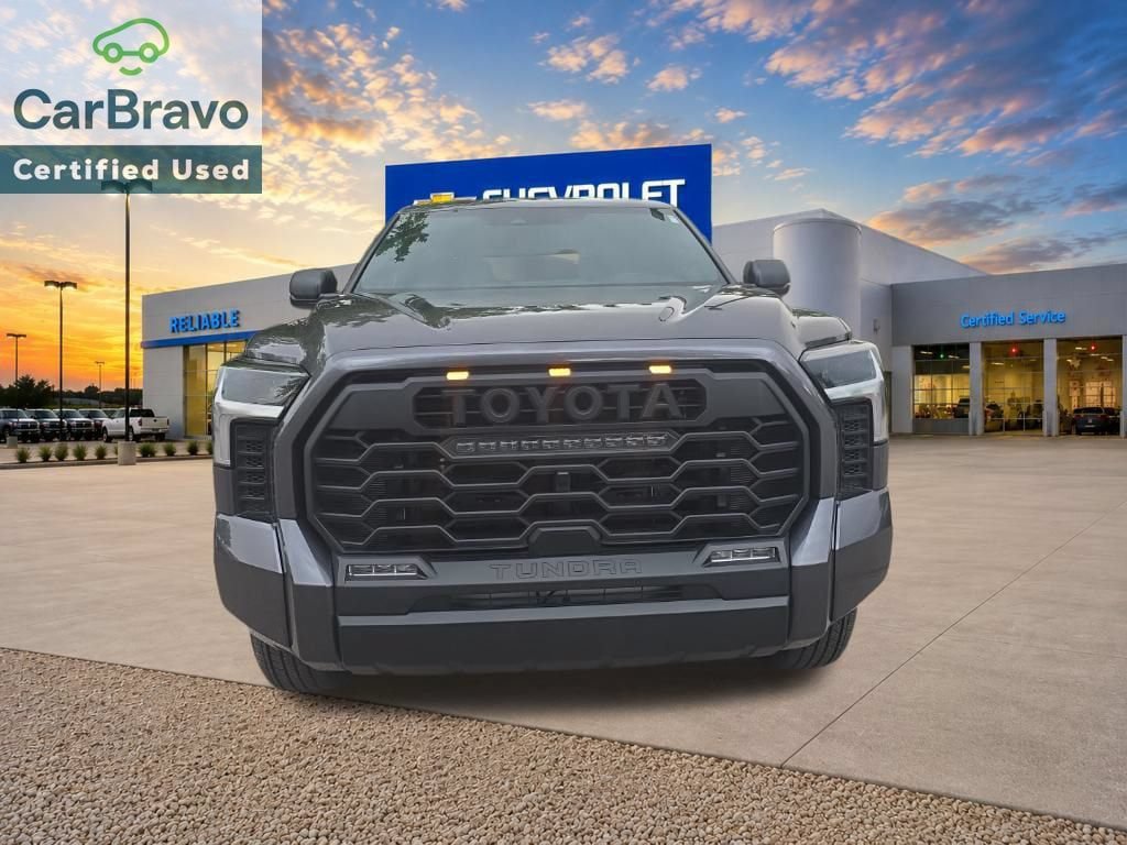 Used 2025 Toyota Tundra SR5 AWD/4WD image 11