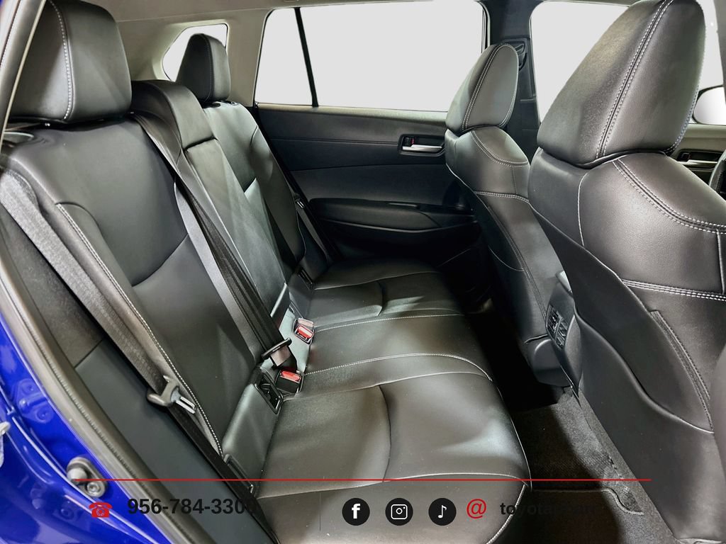 Used 2023 Toyota Corolla Cross XLE w/ Convenience Package FWD image 26