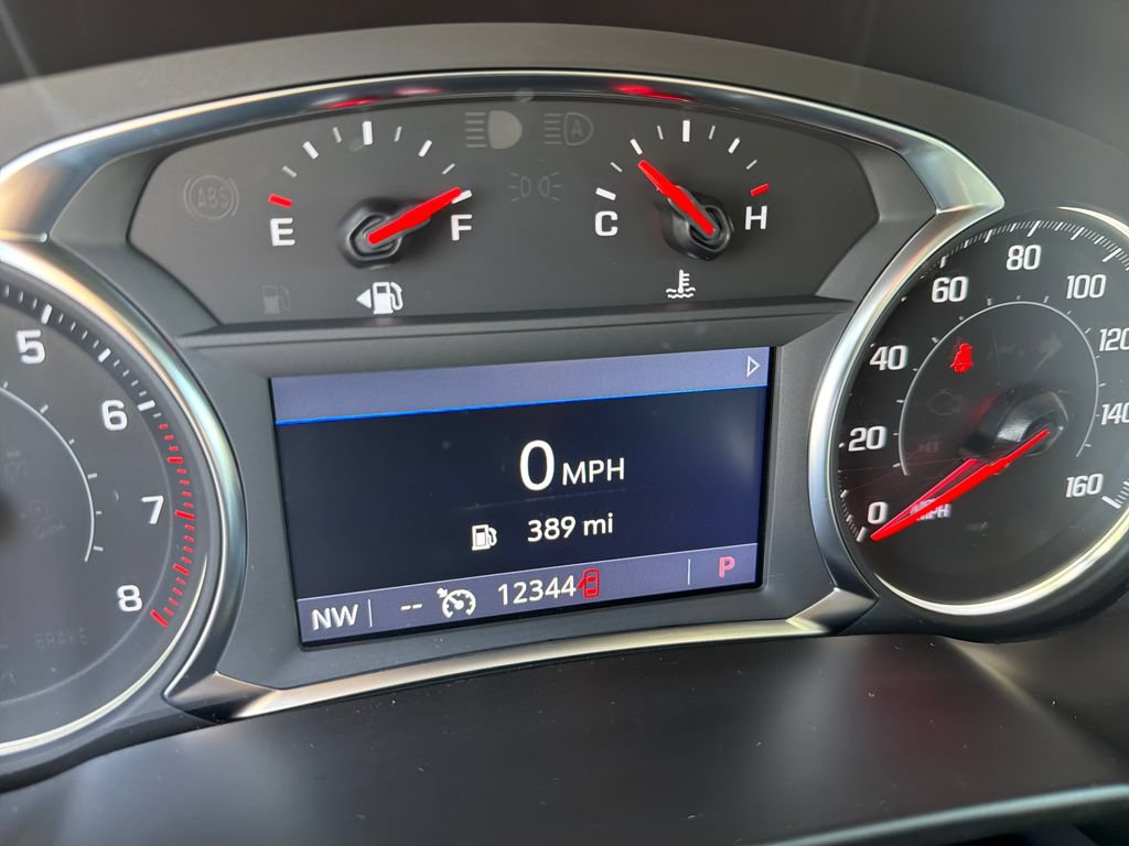 Used 2025 Chevrolet Blazer LT AWD/4WD image 16