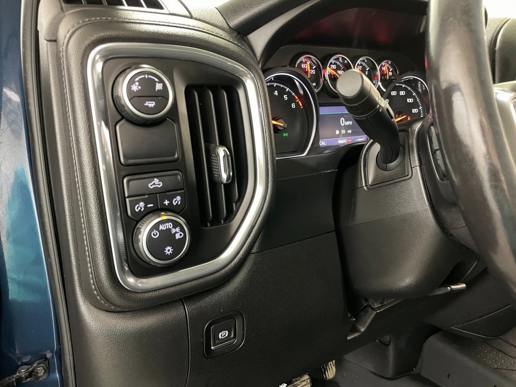 Used 2019 Chevrolet Silverado 1500 LT w/ Texas Edition image 29