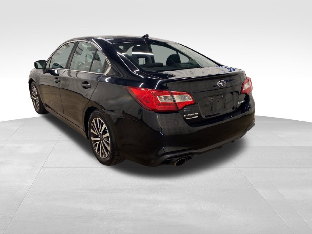 Used 2018 Subaru Legacy 2.5i Premium w/ Popular Package #1 AWD/4WD image 4