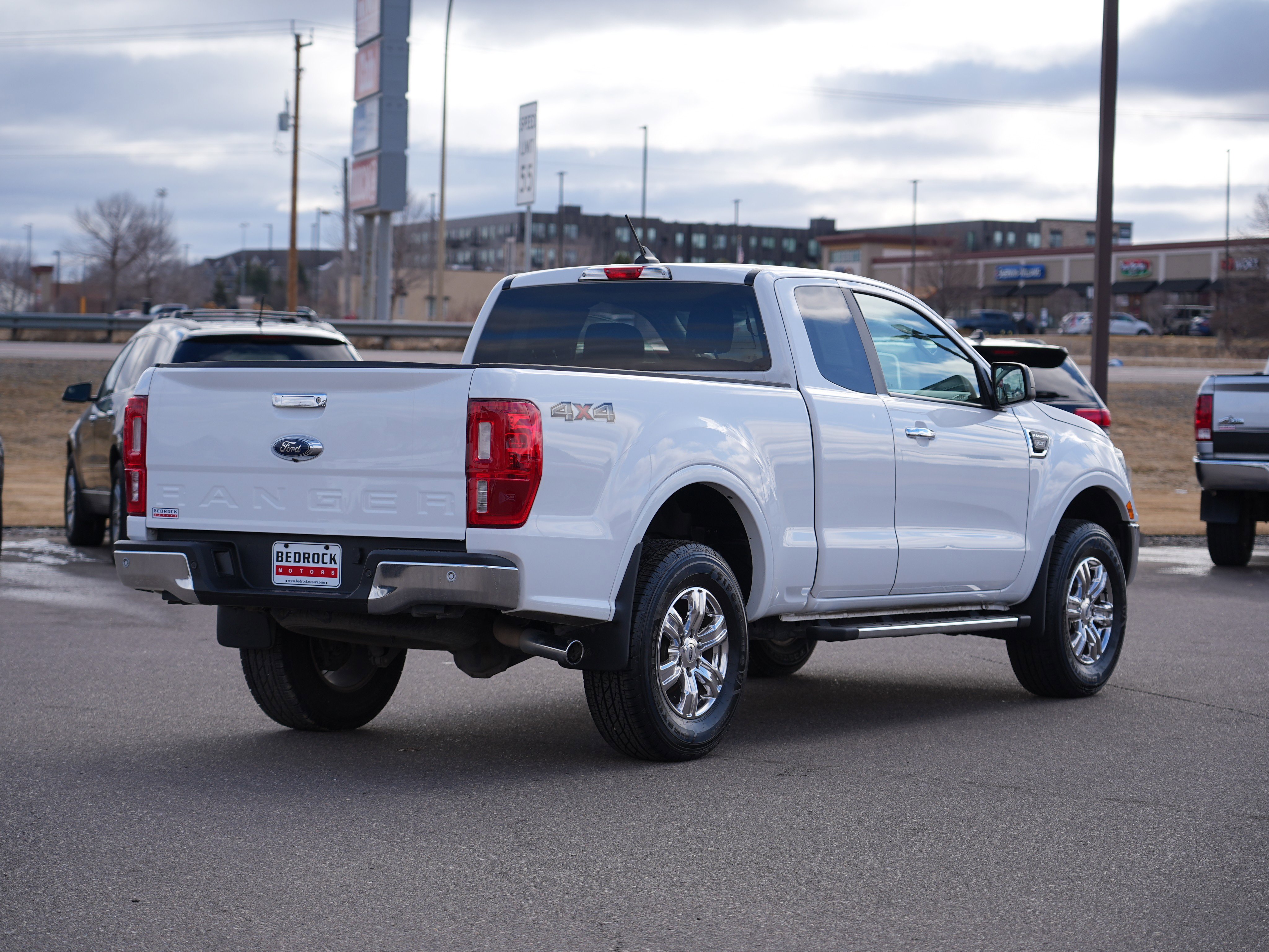 Used 2021 Ford Ranger XLT w/ Equipment Group 301A Mid AWD/4WD image 3