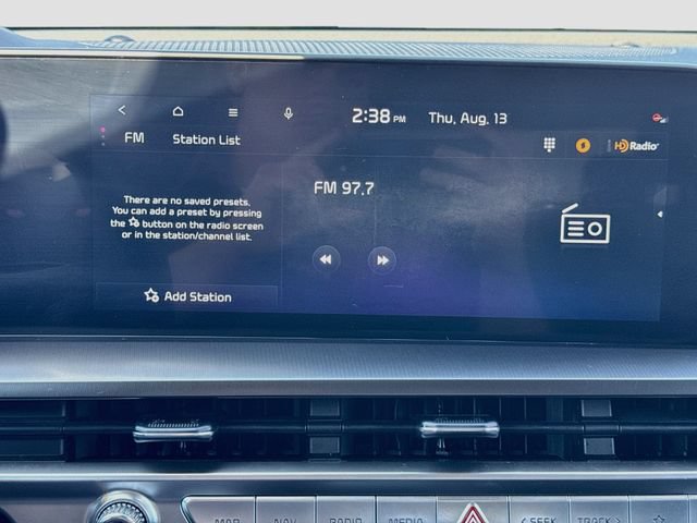 Used 2024 Kia Telluride S FWD image 15