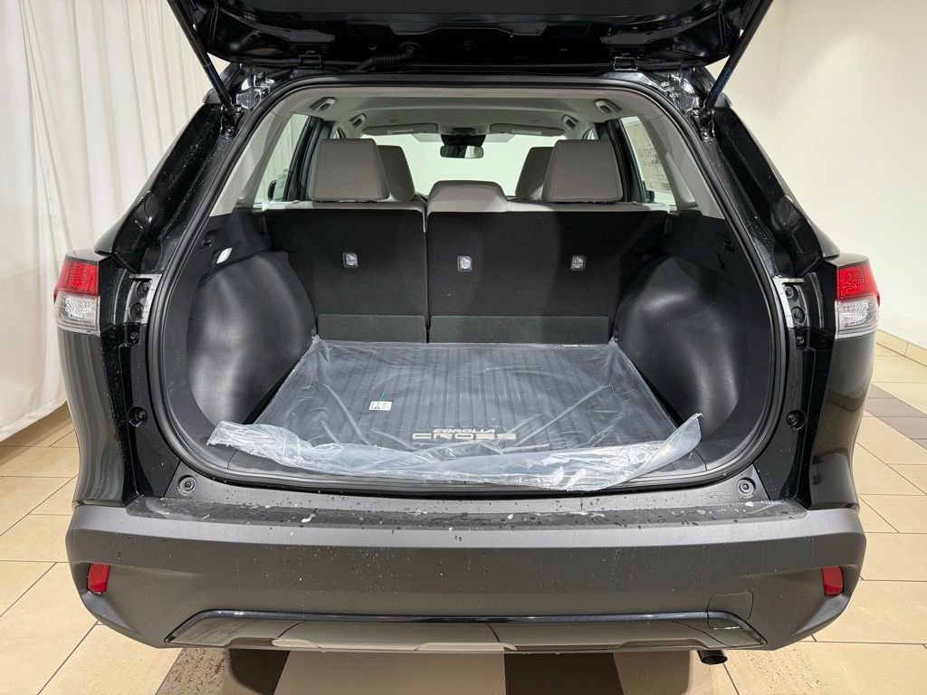 New 2026 Toyota Corolla Cross L image 11