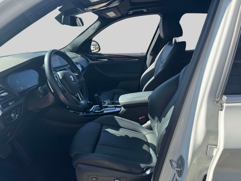 Used 2021 BMW X3 xDrive30i w/ Premium Package image 12