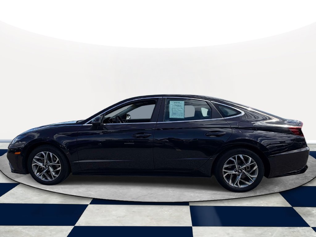 Certified 2023 Hyundai Sonata SEL w/ Cargo Package FWD image 3
