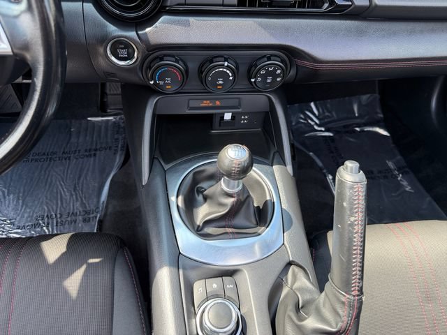 Used 2016 MAZDA MX-5 Miata Club RWD image 21