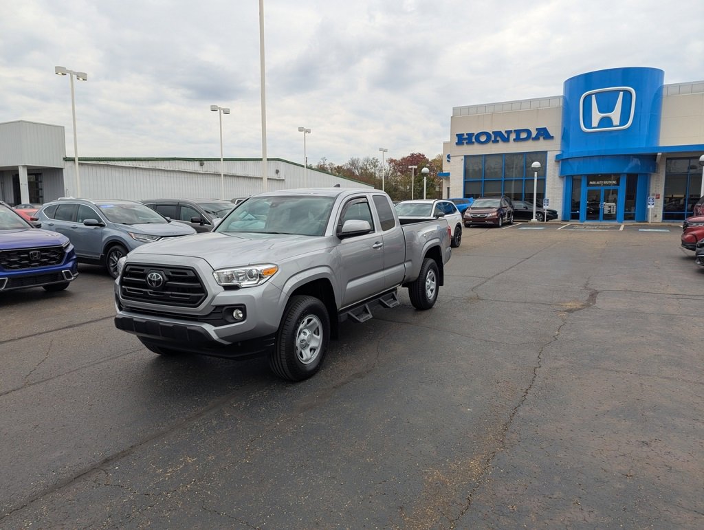 Used 2019 Toyota Tacoma SR w/ SR Convenience Package image 7