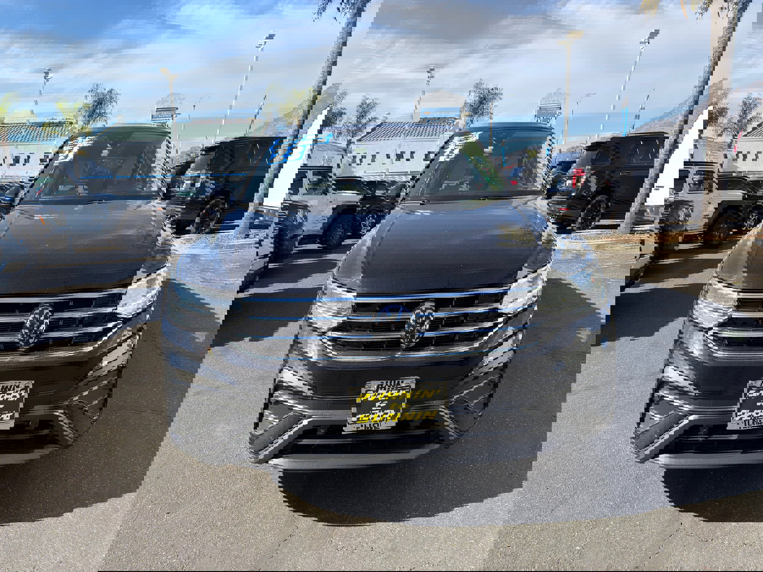 Used 2024 Volkswagen Tiguan S image 3