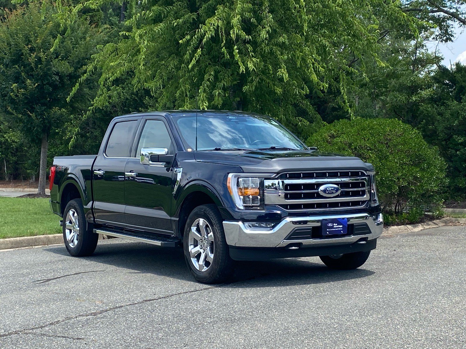 Certified 2022 Ford F150 Lariat AWD/4WD image 2