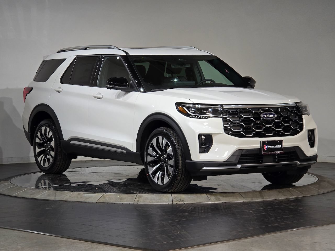 New 2026 Ford Explorer Platinum w/ LUX Leather Package AWD/4WD image 2