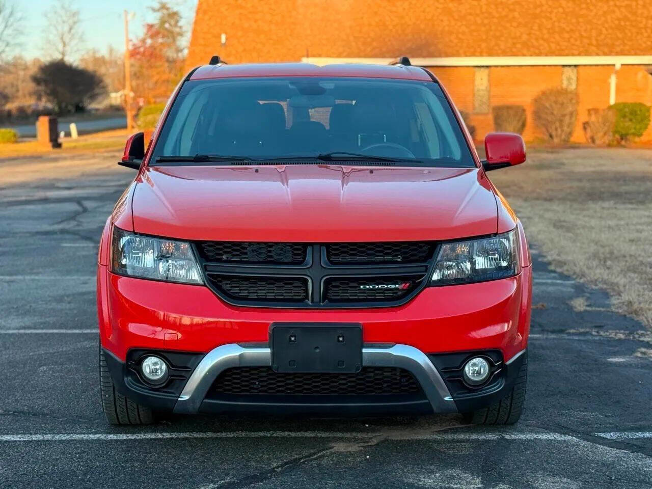 Used 2018 Dodge Journey Crossroad image 3
