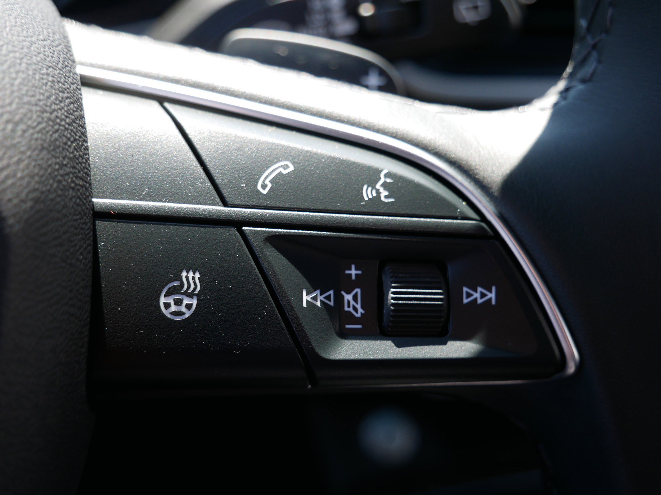 Used 2024 Audi Q5 2.0T Premium image 28