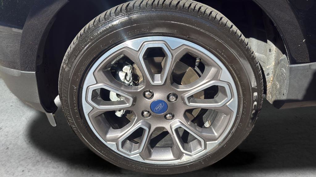 Used 2021 Ford EcoSport Titanium FWD image 22