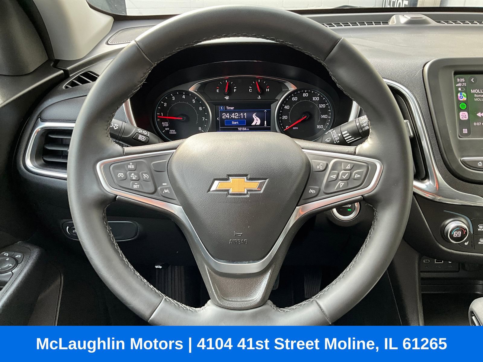 Used 2023 Chevrolet Equinox LT image 3