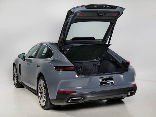 New 2025 Porsche Panamera 4 image 25