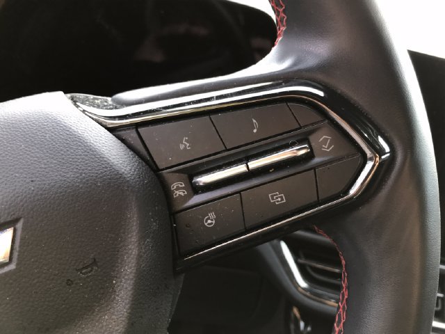 Used 2024 Chevrolet Equinox EV RS FWD image 8